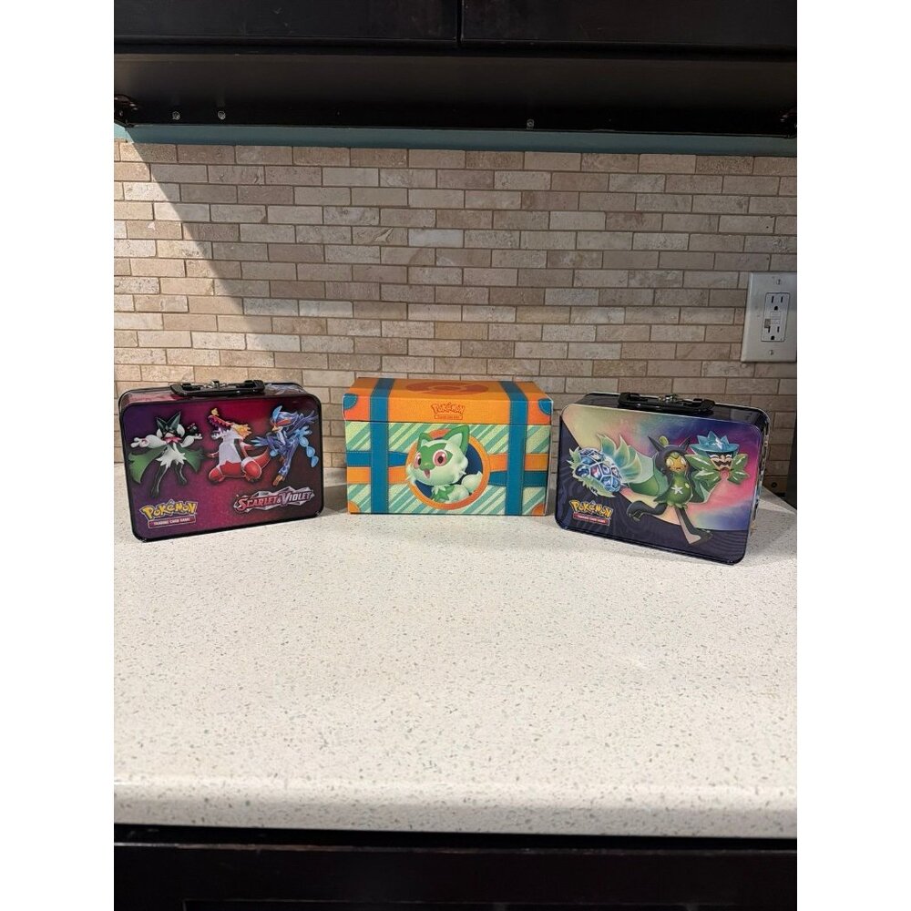 Pokémon case bundle - Picture 2 of 12